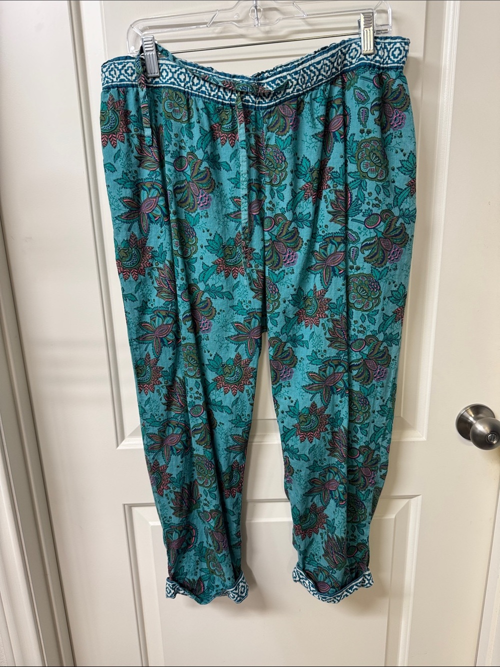 Sundance Teal Floral Pull-On Harem Pants